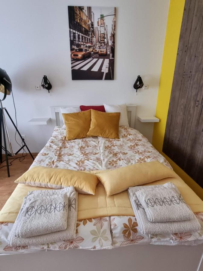 Flora Apartman Apartment Szeged Exterior photo